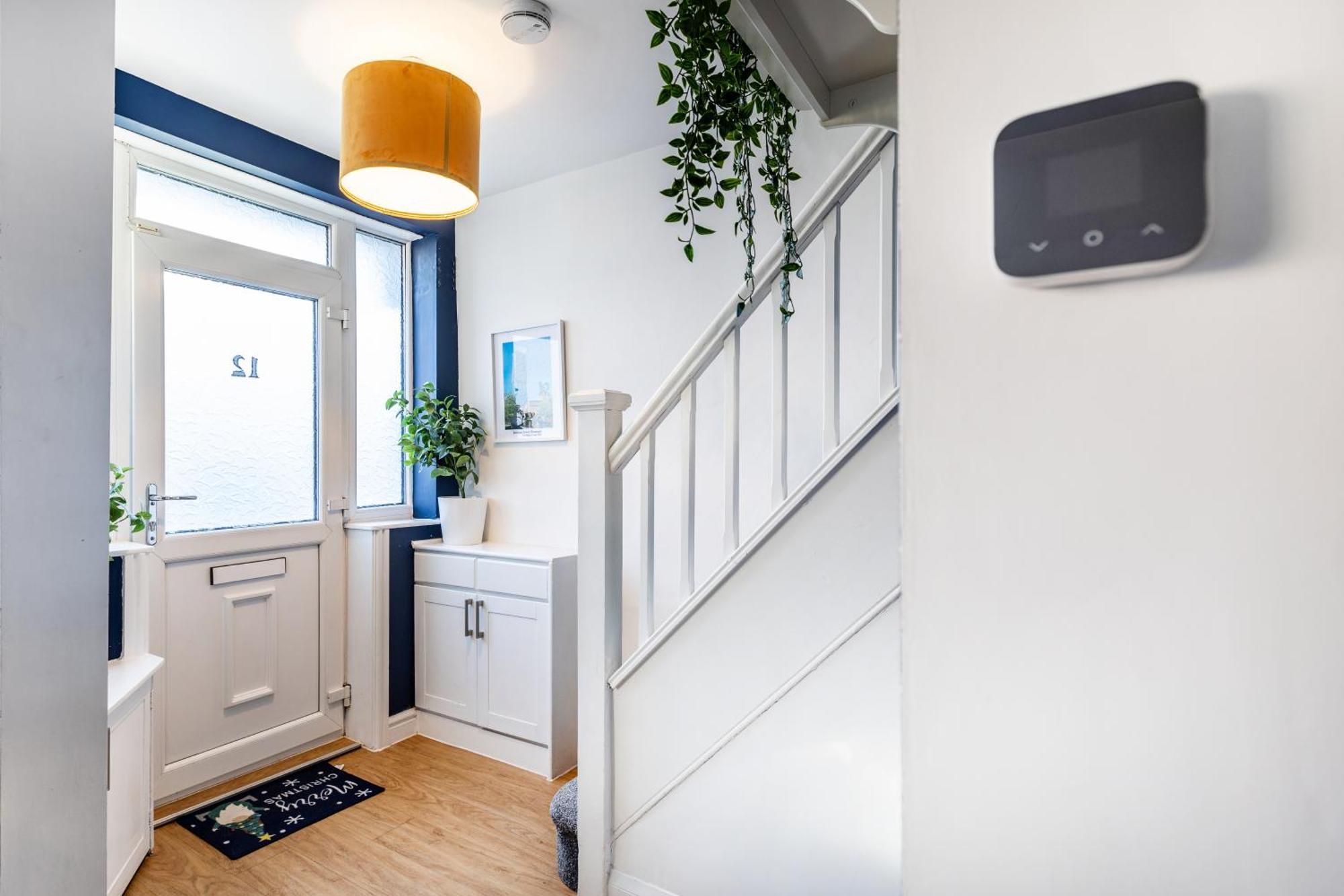 The Heart - Cosy 3 Bedroom House With Double Driveway And Garden In Manchester Eksteriør bilde
