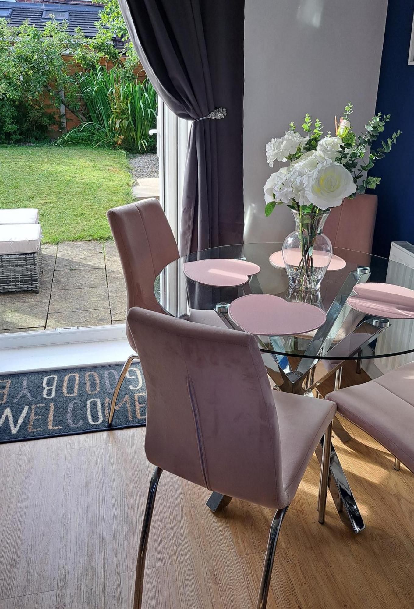 The Heart - Cosy 3 Bedroom House With Double Driveway And Garden In Manchester Eksteriør bilde